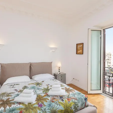 Apartament Amazing Piazza Fiume *