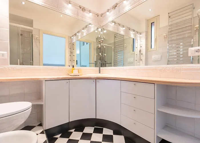 Amazing Piazza Fiume *