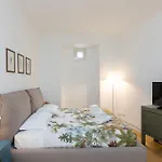 Apartment Amazing Piazza Fiume