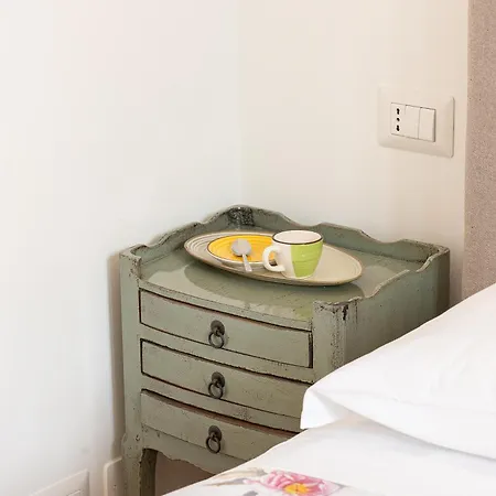Amazing Piazza Fiume Apartment