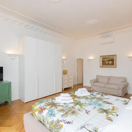 Amazing Piazza Fiume Apartment *